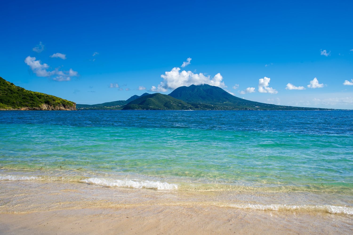 Cockleshell Bay Beach St Kitts