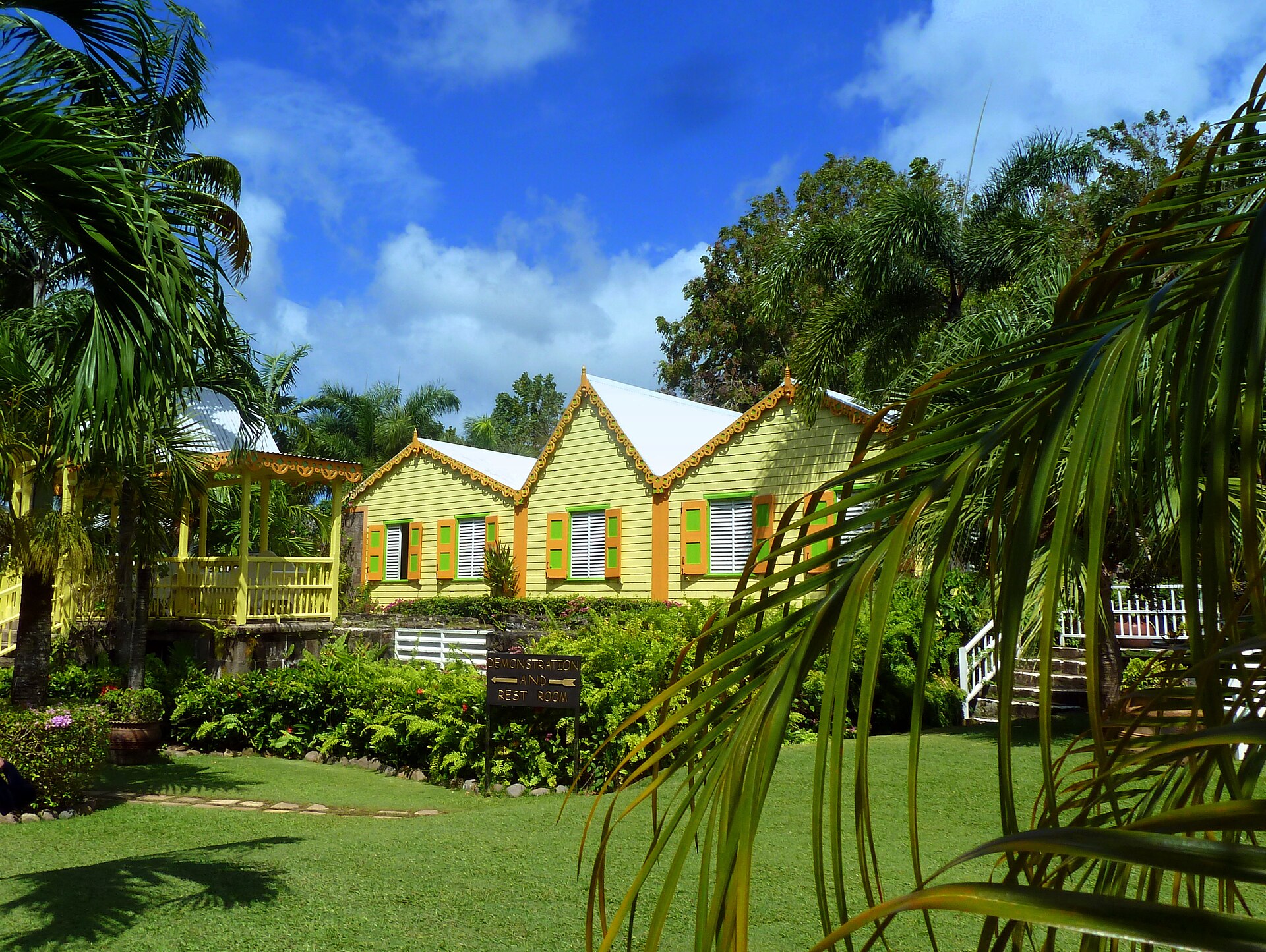 Romney Manor yellow house and gardens at Old Road, St Kitts